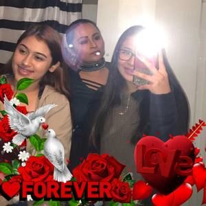 Meet your Posher, Iris